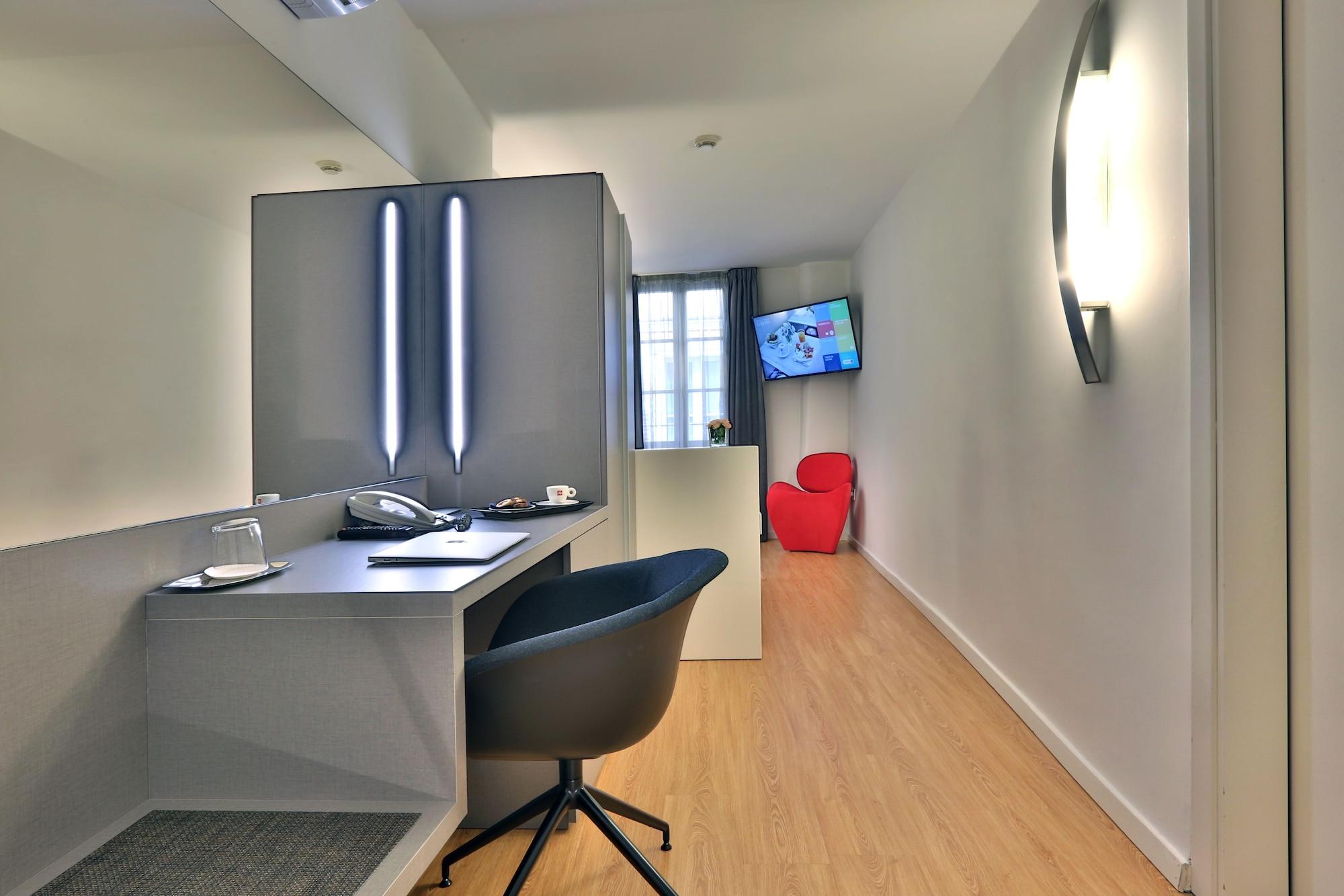 Urban Design Hotel 4*