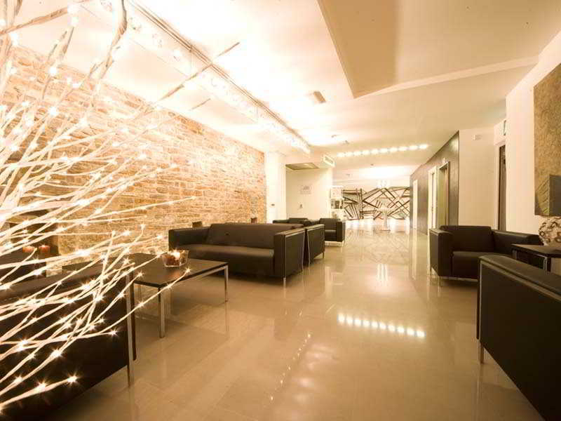 Hotel Urban Design 4*