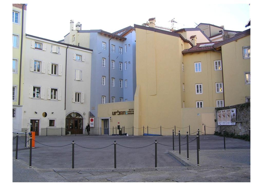 Urban Design 4*